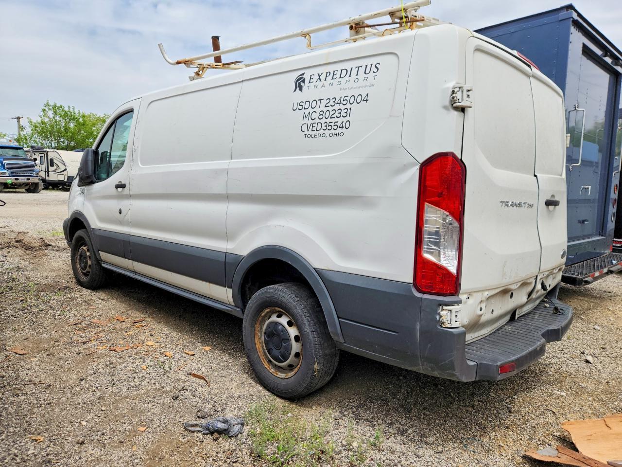 2015 Ford Transit 250 - Delivery Van - Image 2