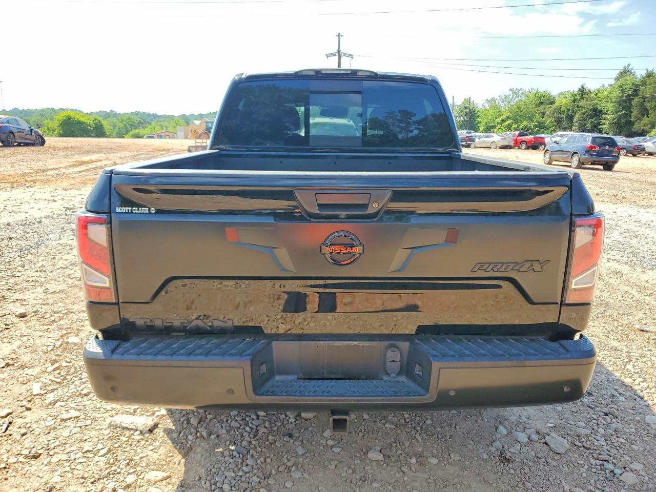 2021 Nissan Titan Pro-4X - Image 6