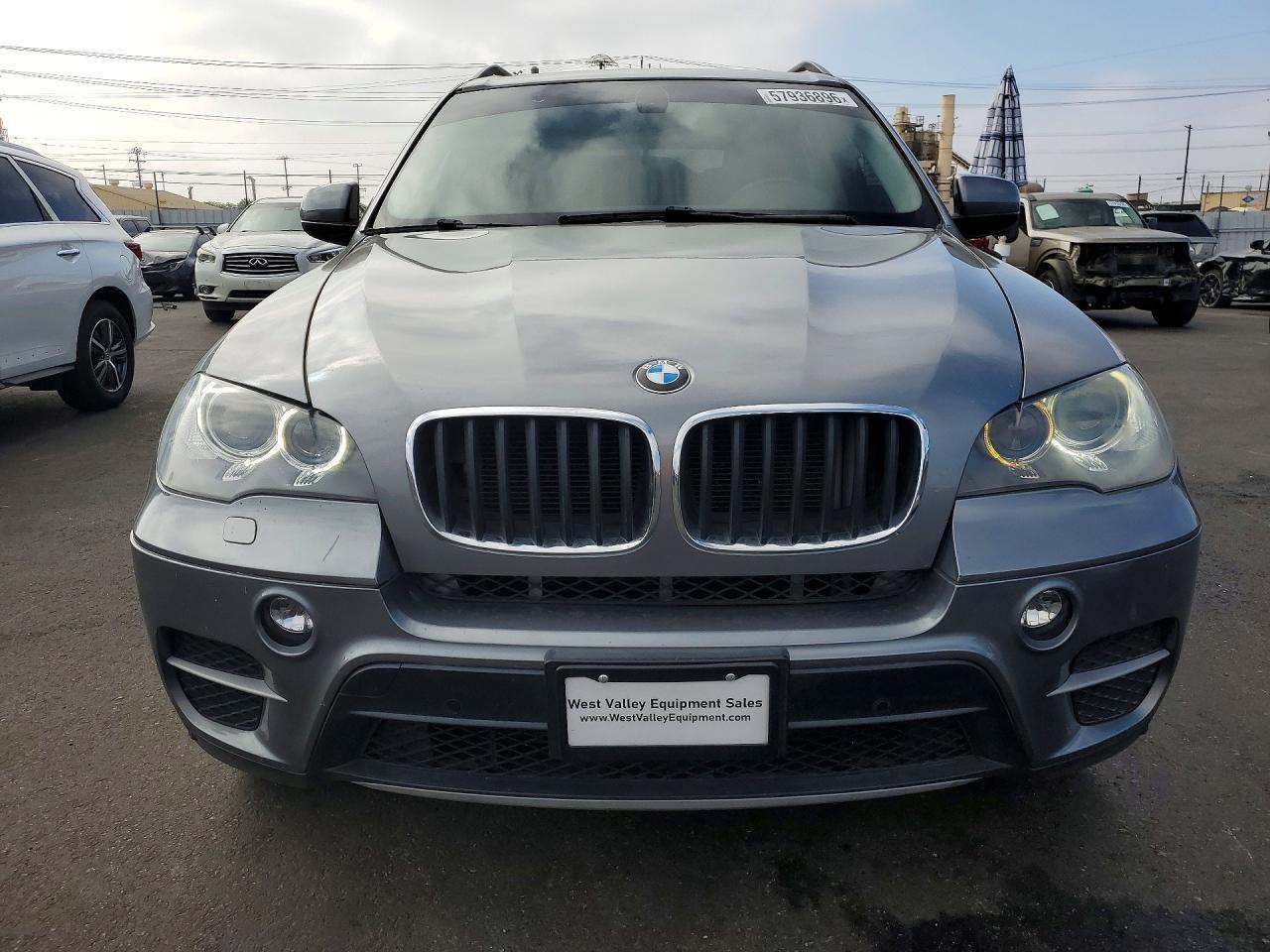 2013 BMW X5 xDrive35I - Фото 5
