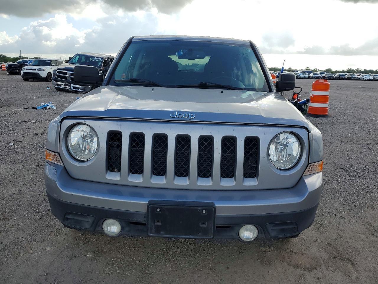 2016 Jeep Patriot Latitude - Фото 5