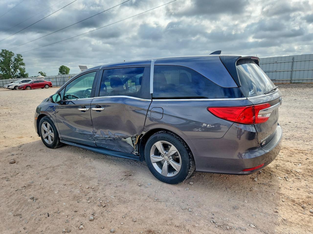 2019 Honda Odyssey Ex - Фото 2
