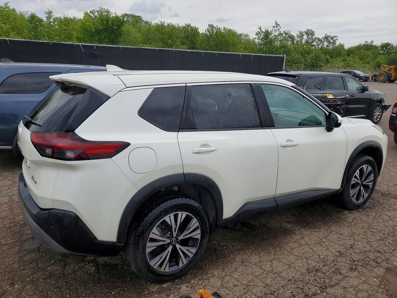 2023 Nissan Rogue Sv - Фото 3