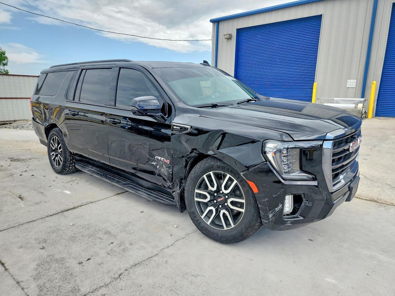 2024 GMC Yukon Xl K1500 At4 - Image 4