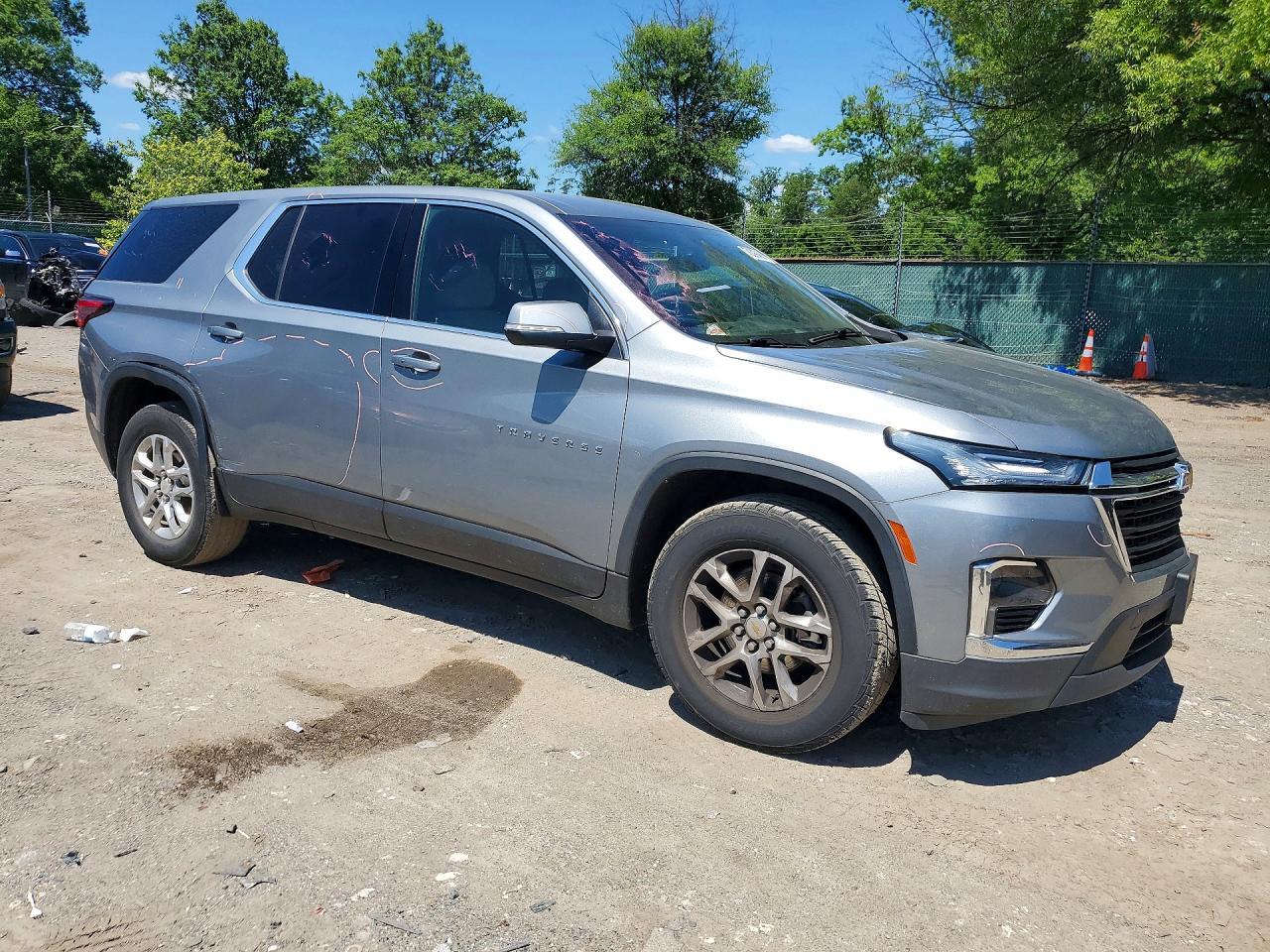 2023 Chevrolet Traverse Ls - Фото 4