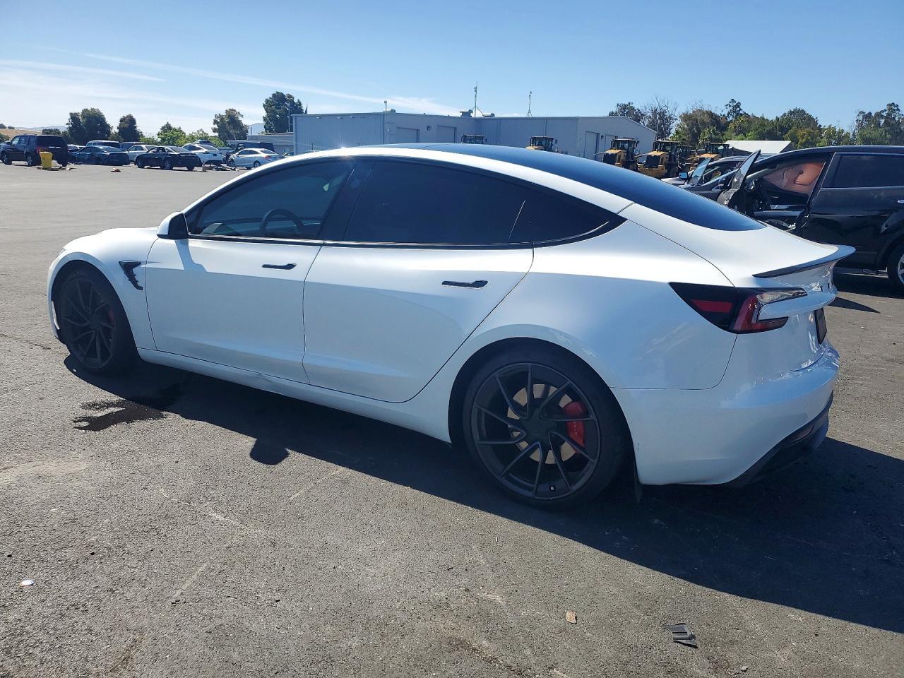 2024 Tesla Model 3 - Image 2