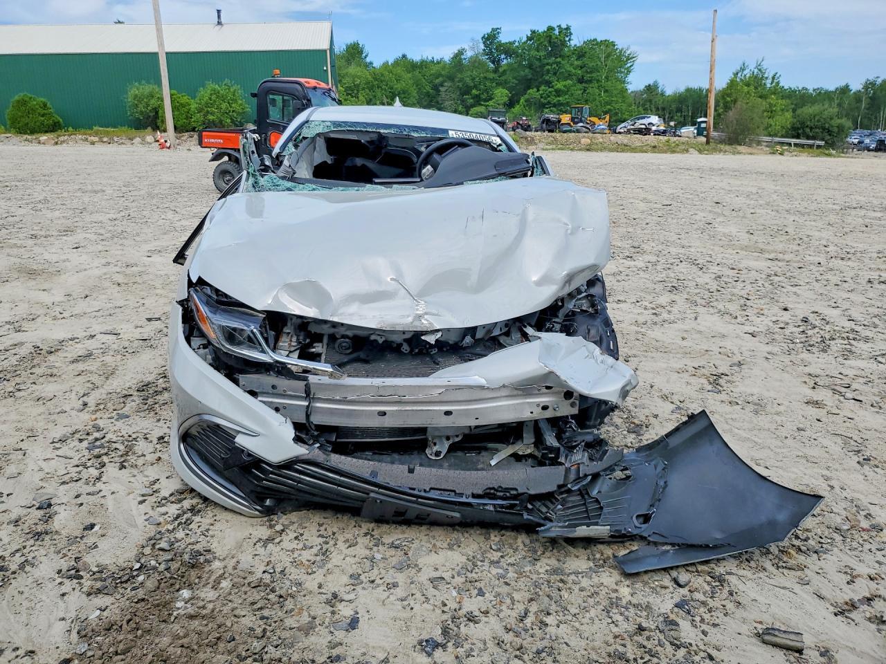 2023 Toyota Camry Le - Фото 5