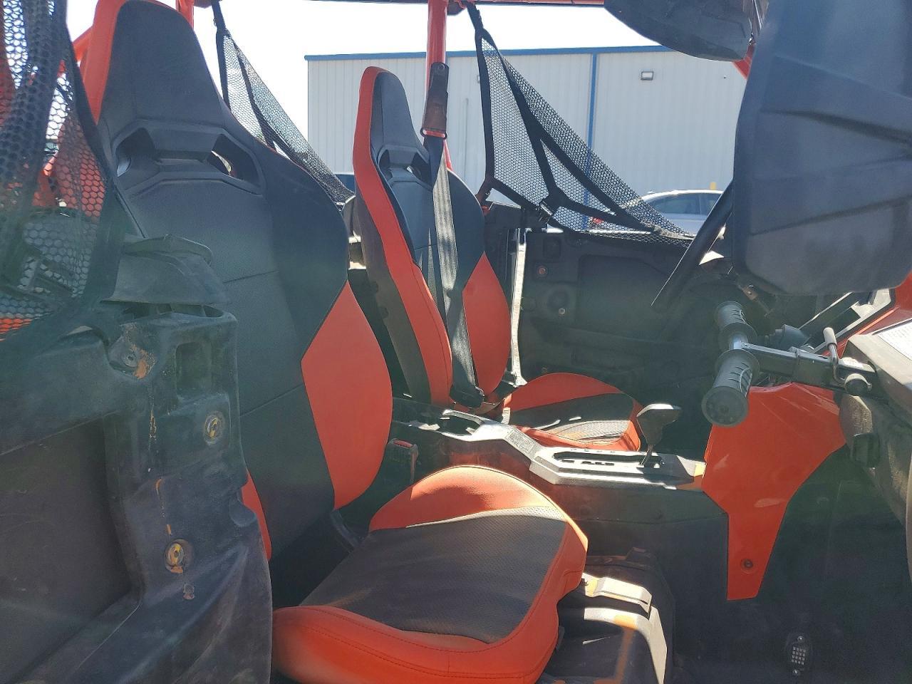 2020 Honda Talon Utility Vehicle - Image 5
