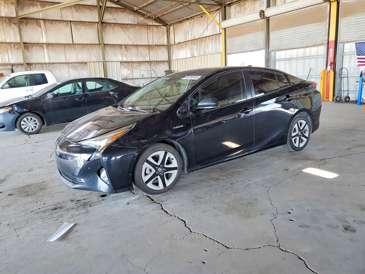 2017 Toyota Prius Three Touring