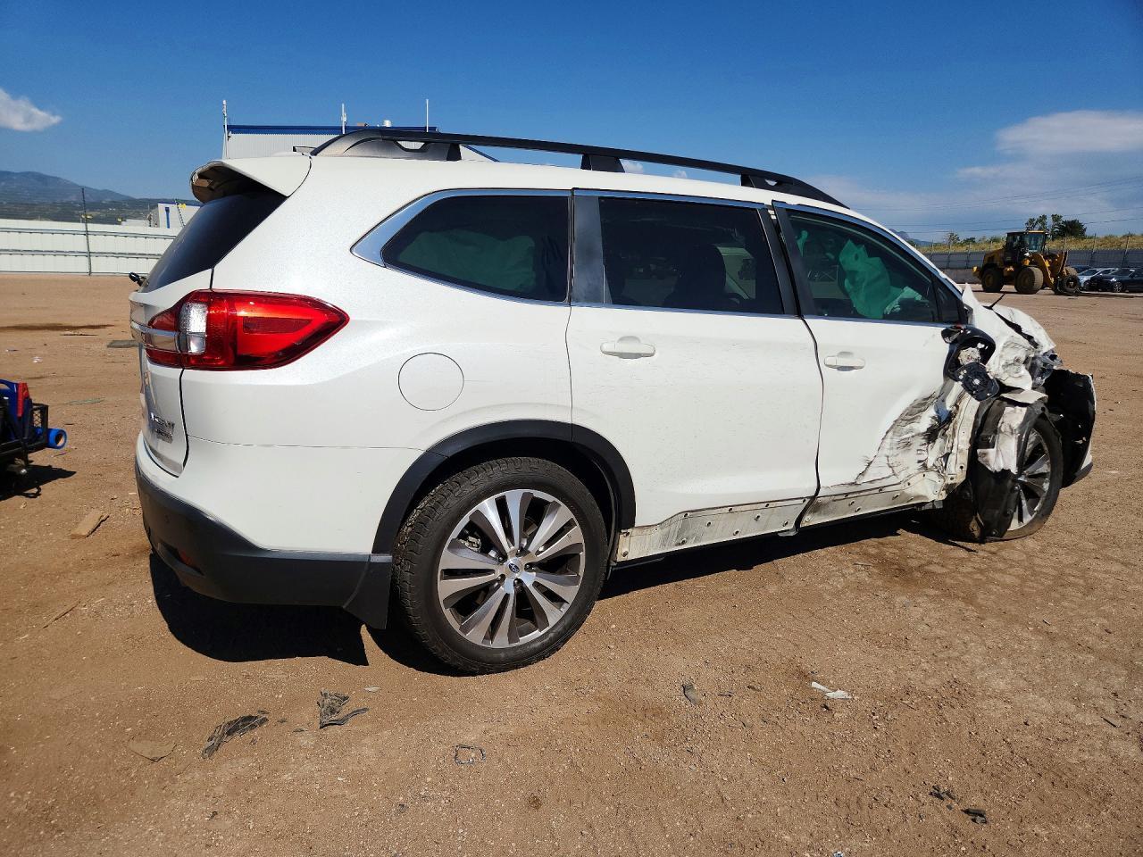 2022 Subaru Ascent Limited - Фото 3