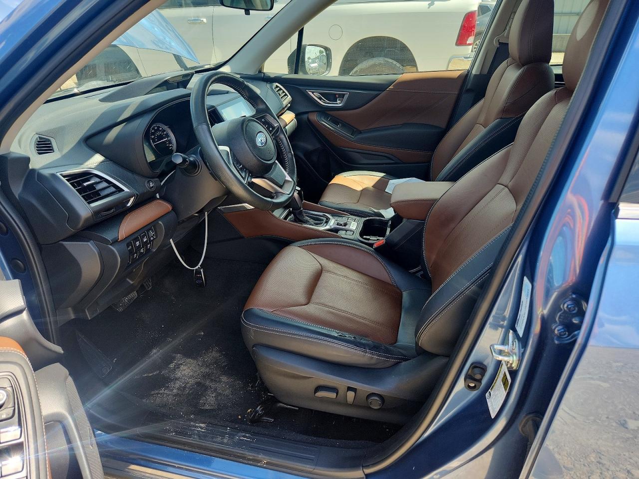2022 Subaru Forester Touring - Image 7