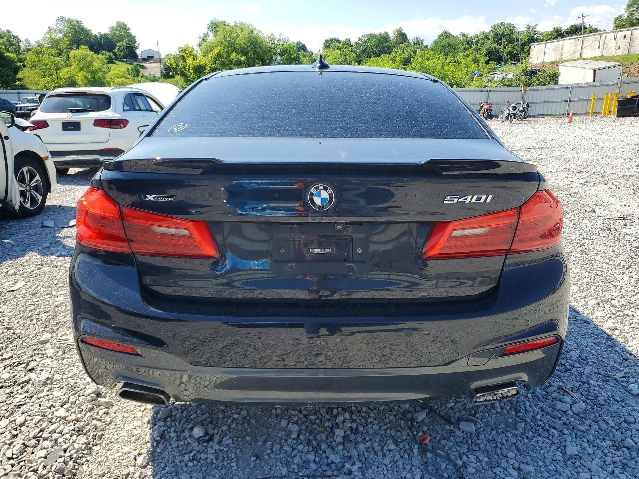 2020 BMW 540 Xi - Image 6