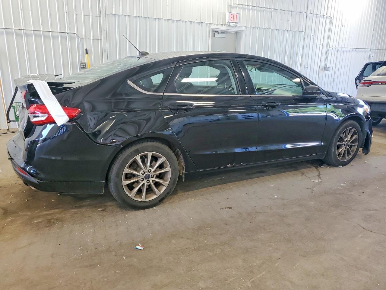 2017 Ford Fusion - Фото 3