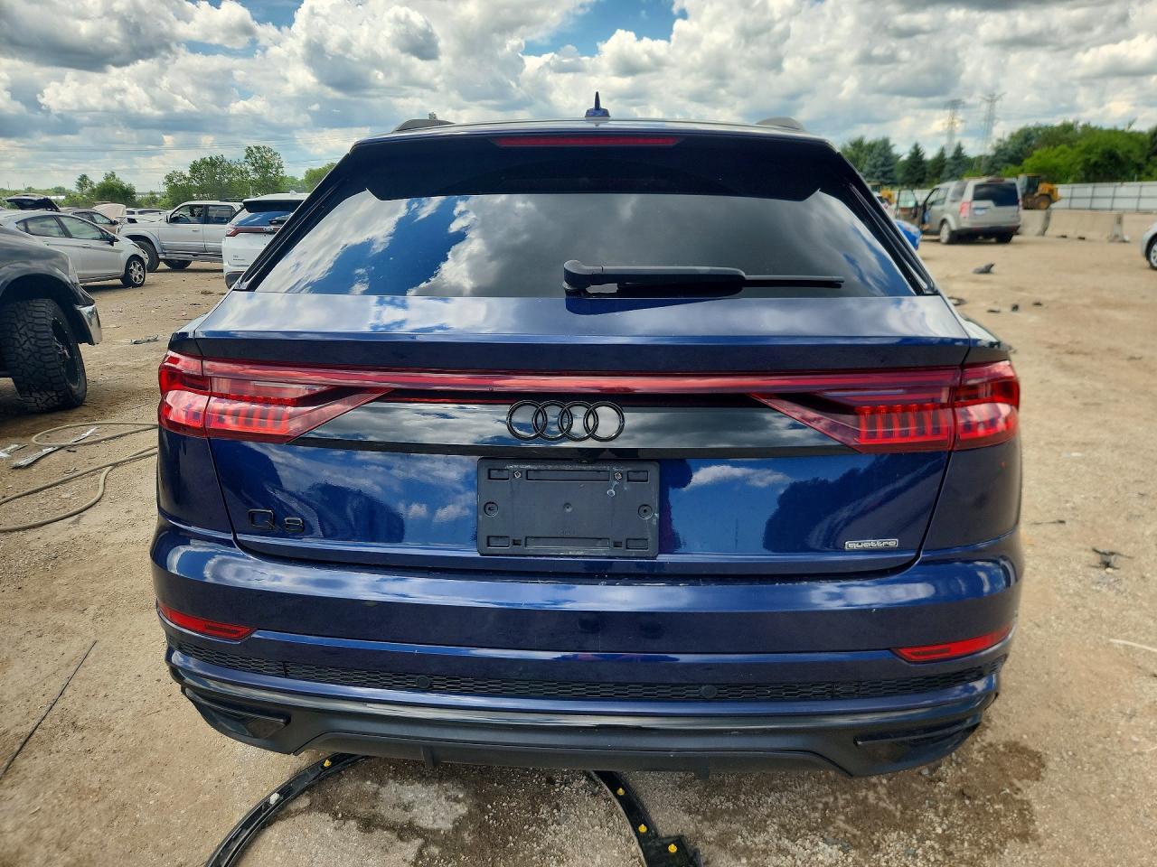 2022 Audi Q8 Prestige S-Line - Фото 6