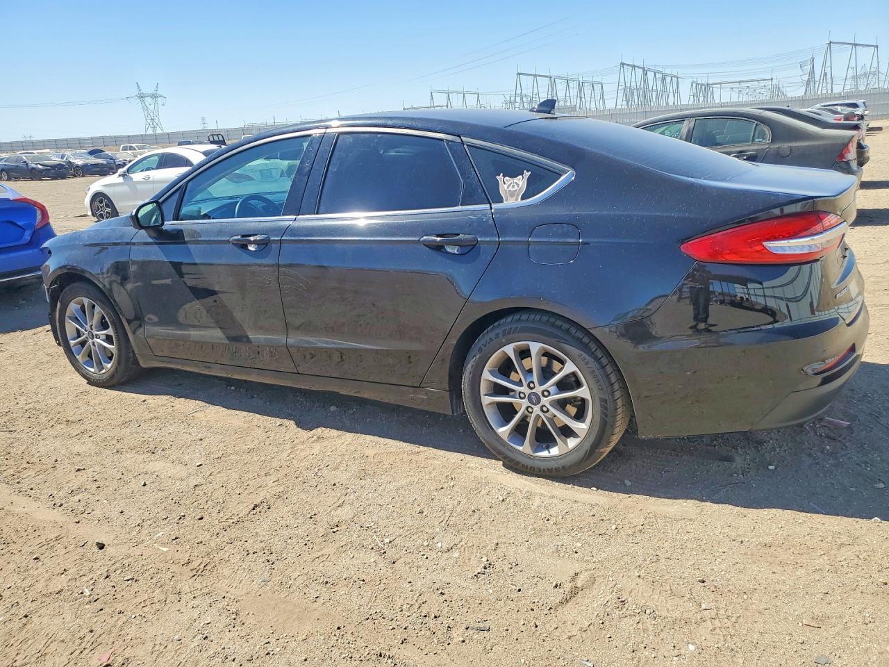 2020 Ford Fusion Se - Фото 2