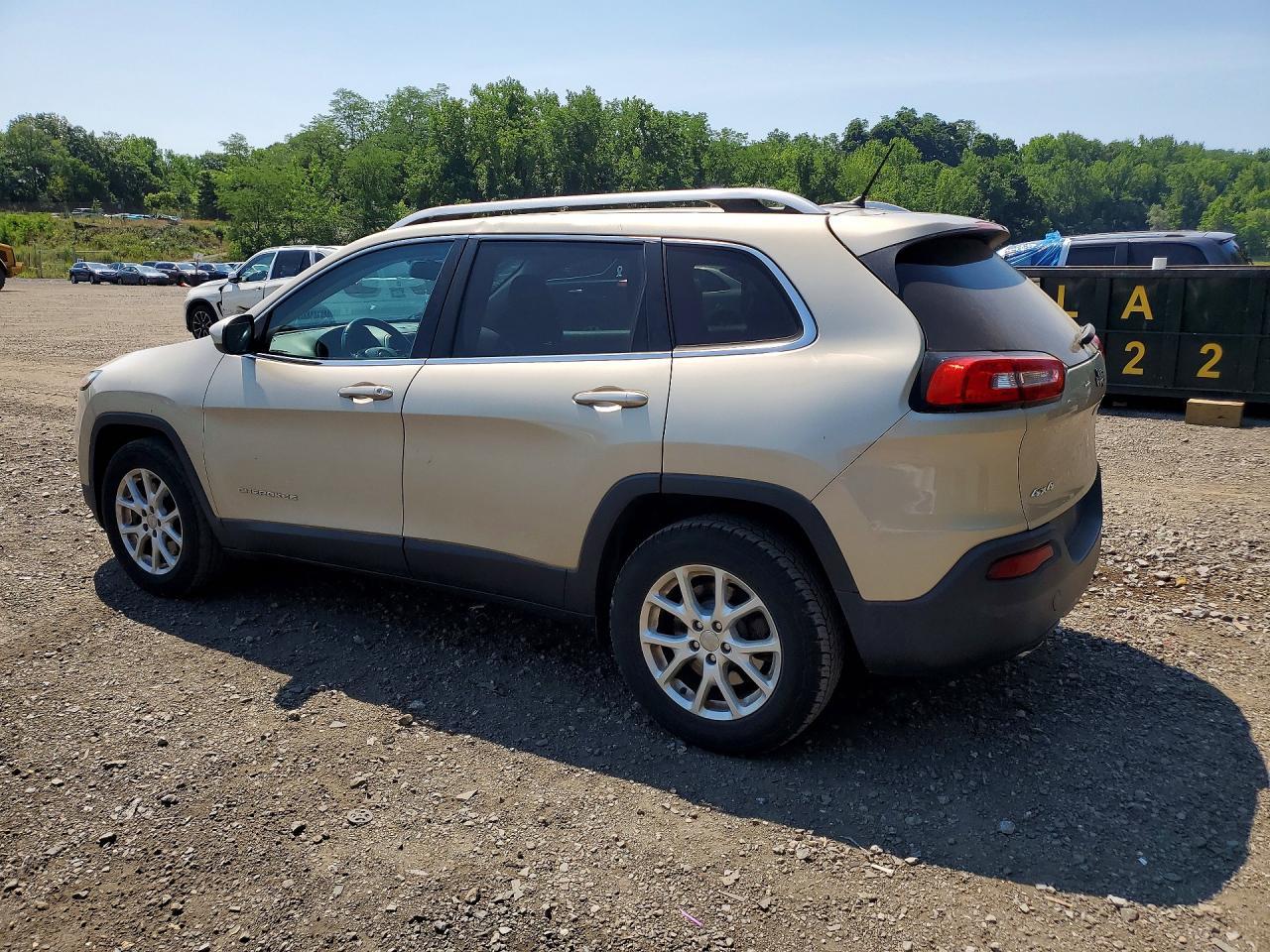 2015 Jeep Cherokee Latitude - Фото 2