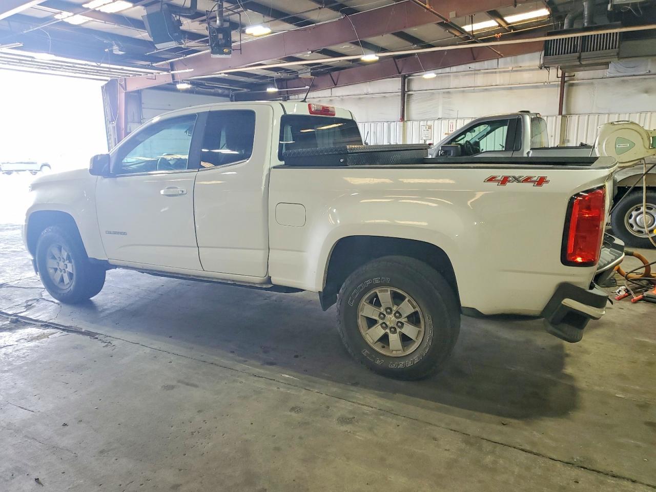 2019 Chevrolet Colorado - Image 2