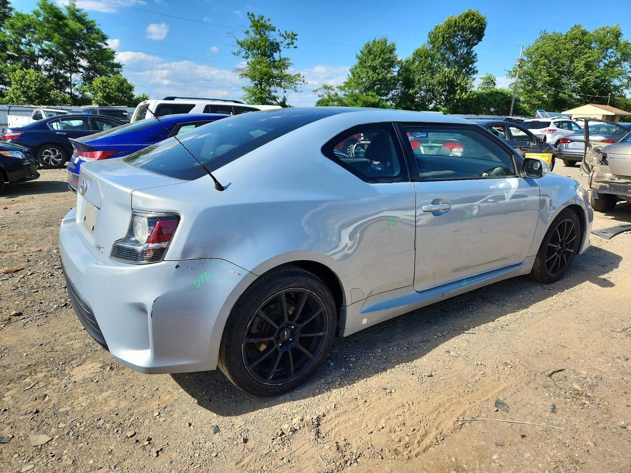 2014 Scion Tc 10 Series - Image 3