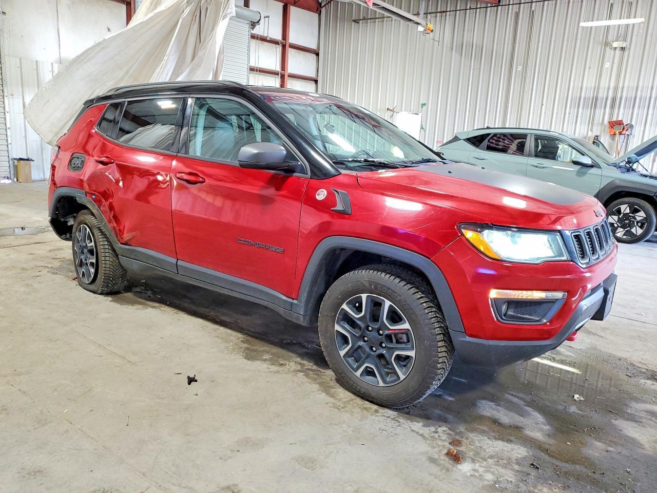 2020 Jeep Compass Trailhawk - Image 4