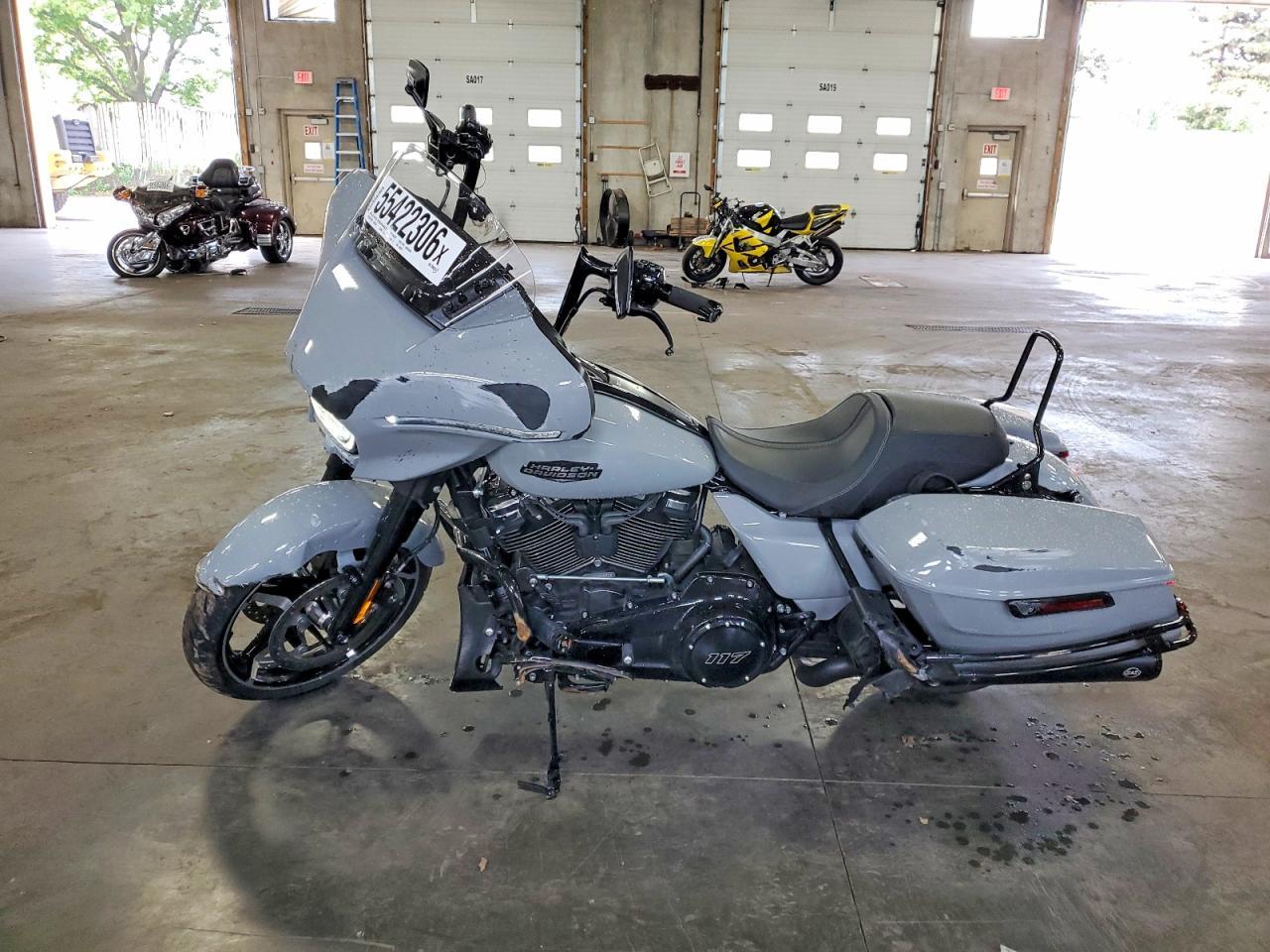 2024 Harley-Davidson Flhx - Фото 3
