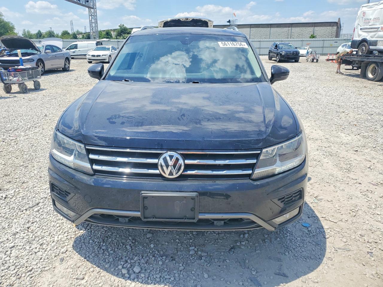 2020 Volkswagen Tiguan Se - Фото 5