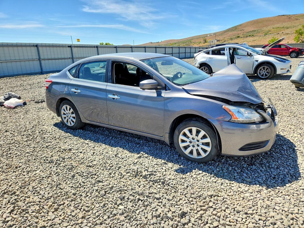 2015 Nissan Sentra S - Фото 4
