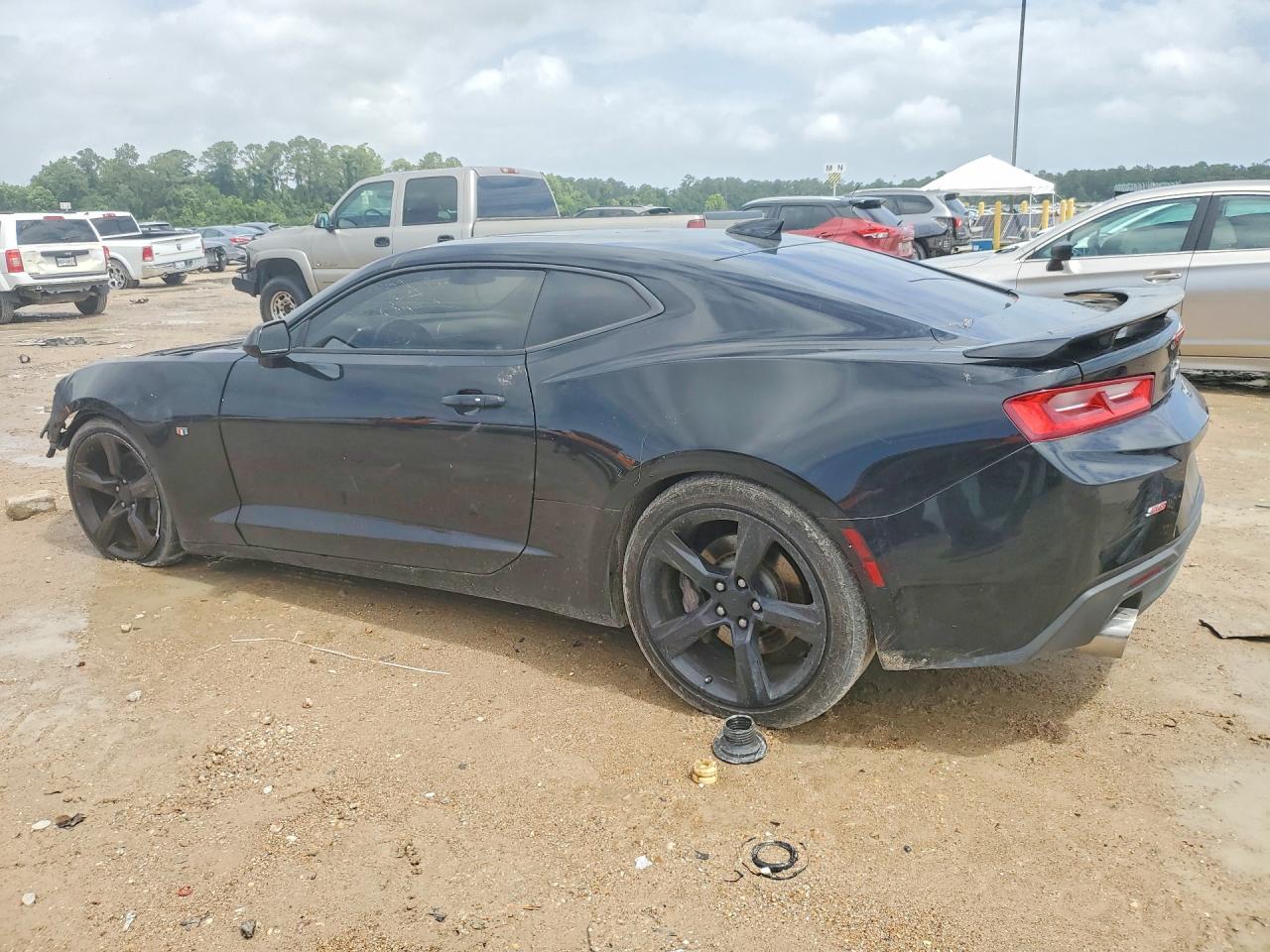 2018 Chevrolet Camaro Ss - Image 2
