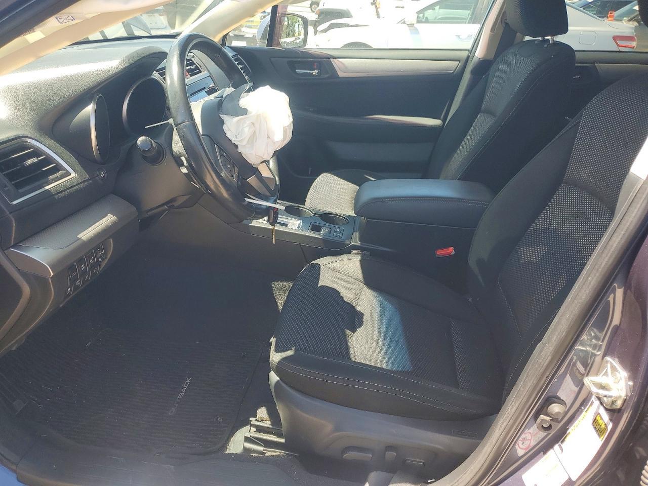 2017 Subaru Outback 2.5I Premium - Image 7