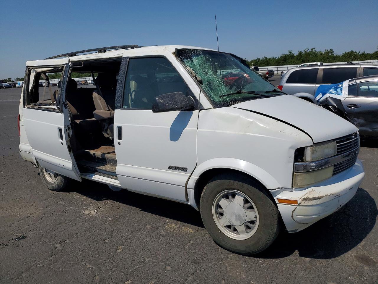 2000 Chevrolet Astro - Фото 4