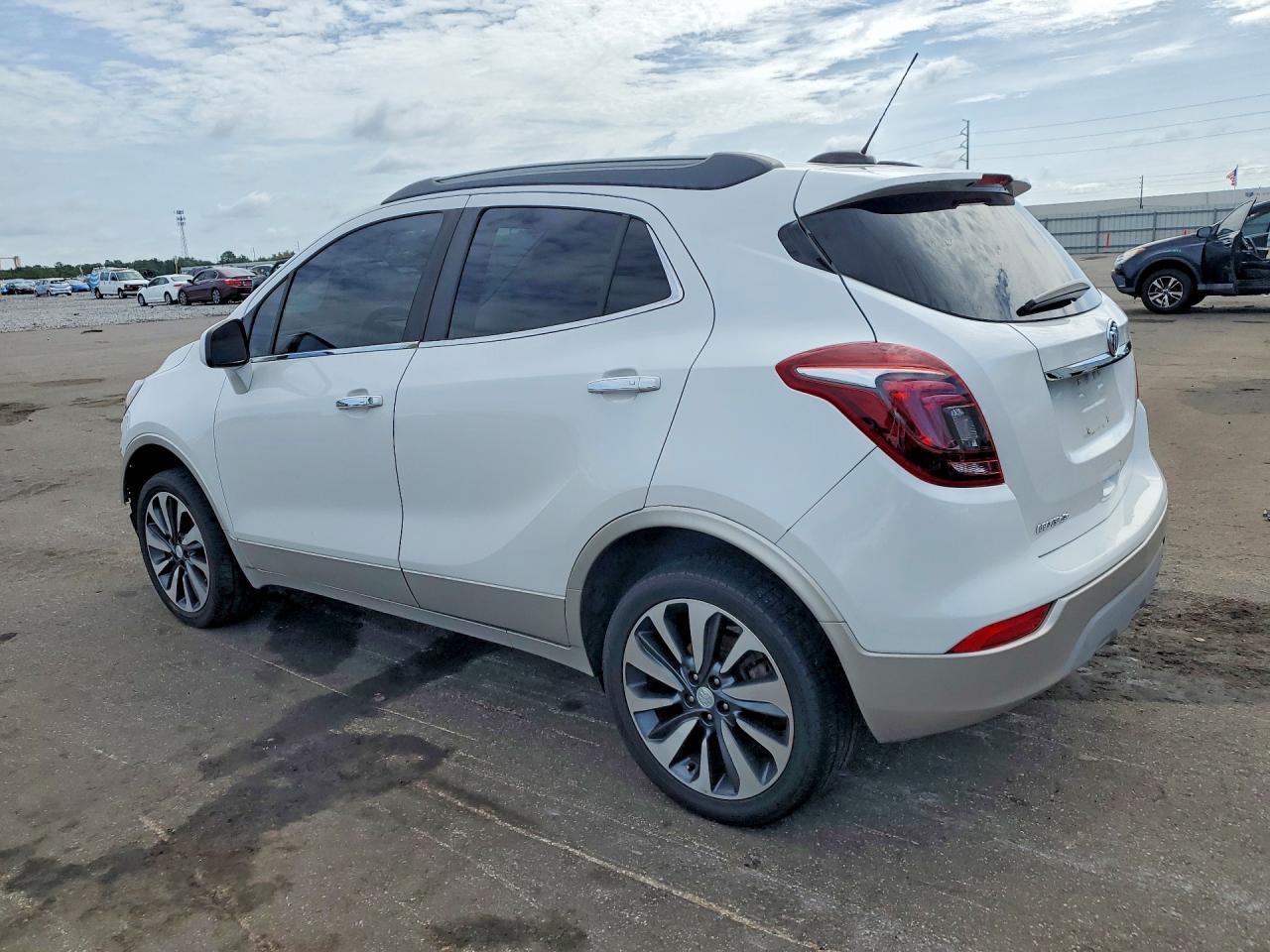2021 Buick Encore Preferred - Фото 2