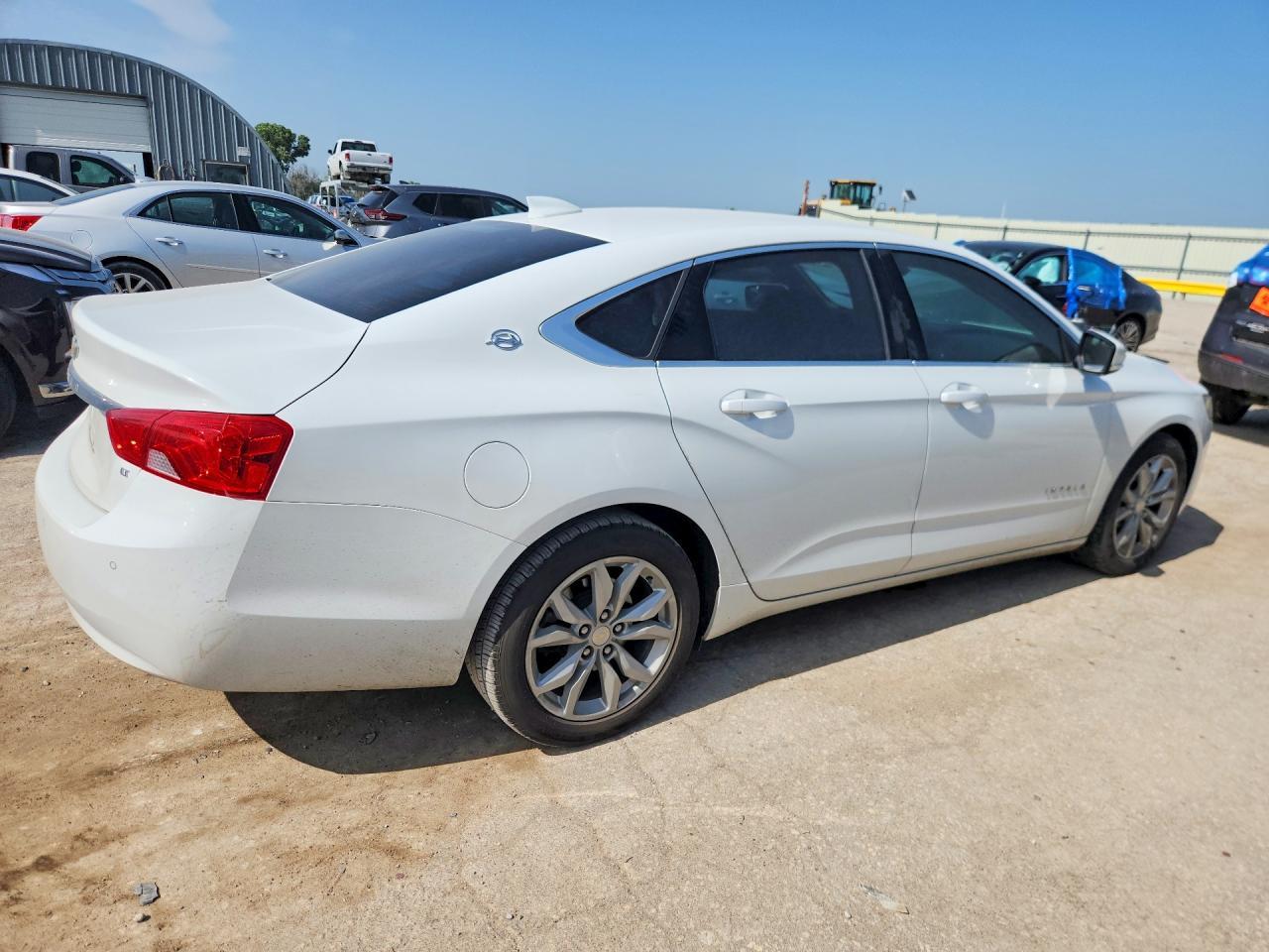 2016 Chevrolet Impala Lt - Фото 3