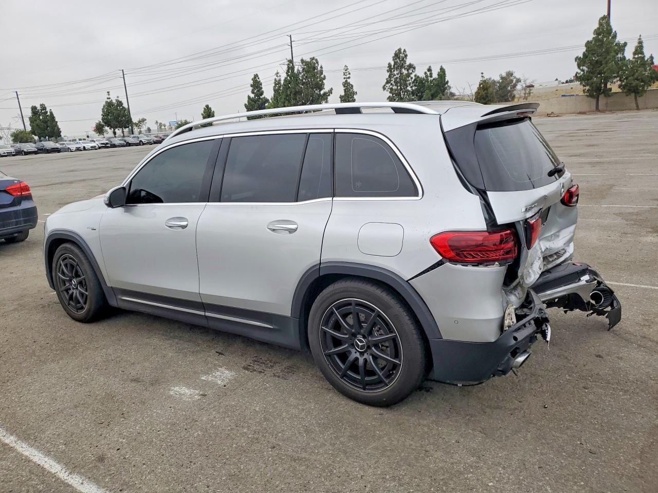 2024 Mercedes-Benz Glb Amg 35 4Matic - Image 2