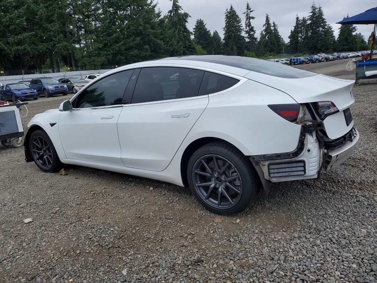 2019 Tesla Model 3 - Image 2