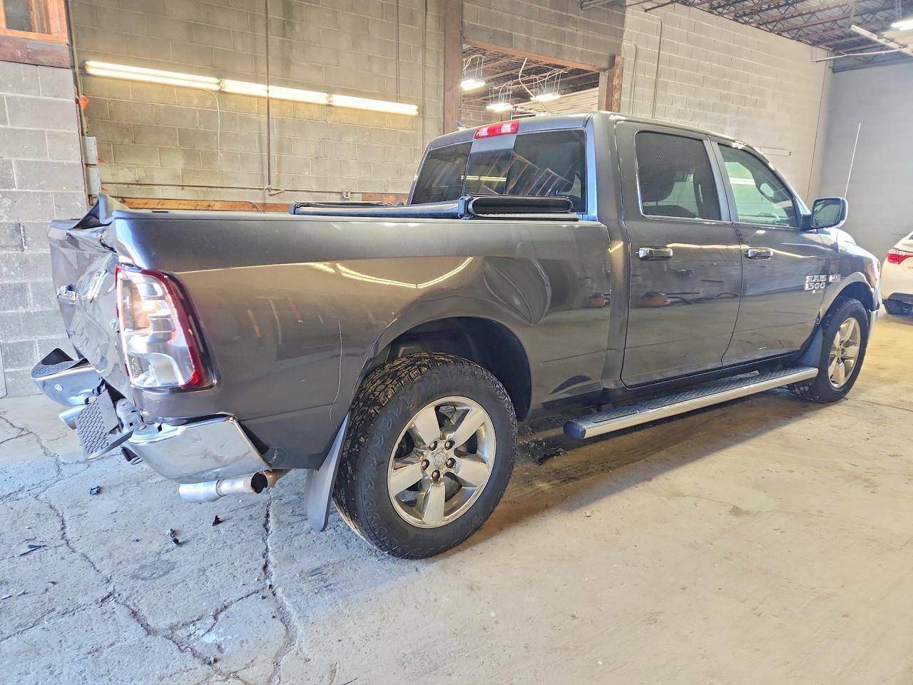2019 Ram 1500 Classic Slt - Фото 3