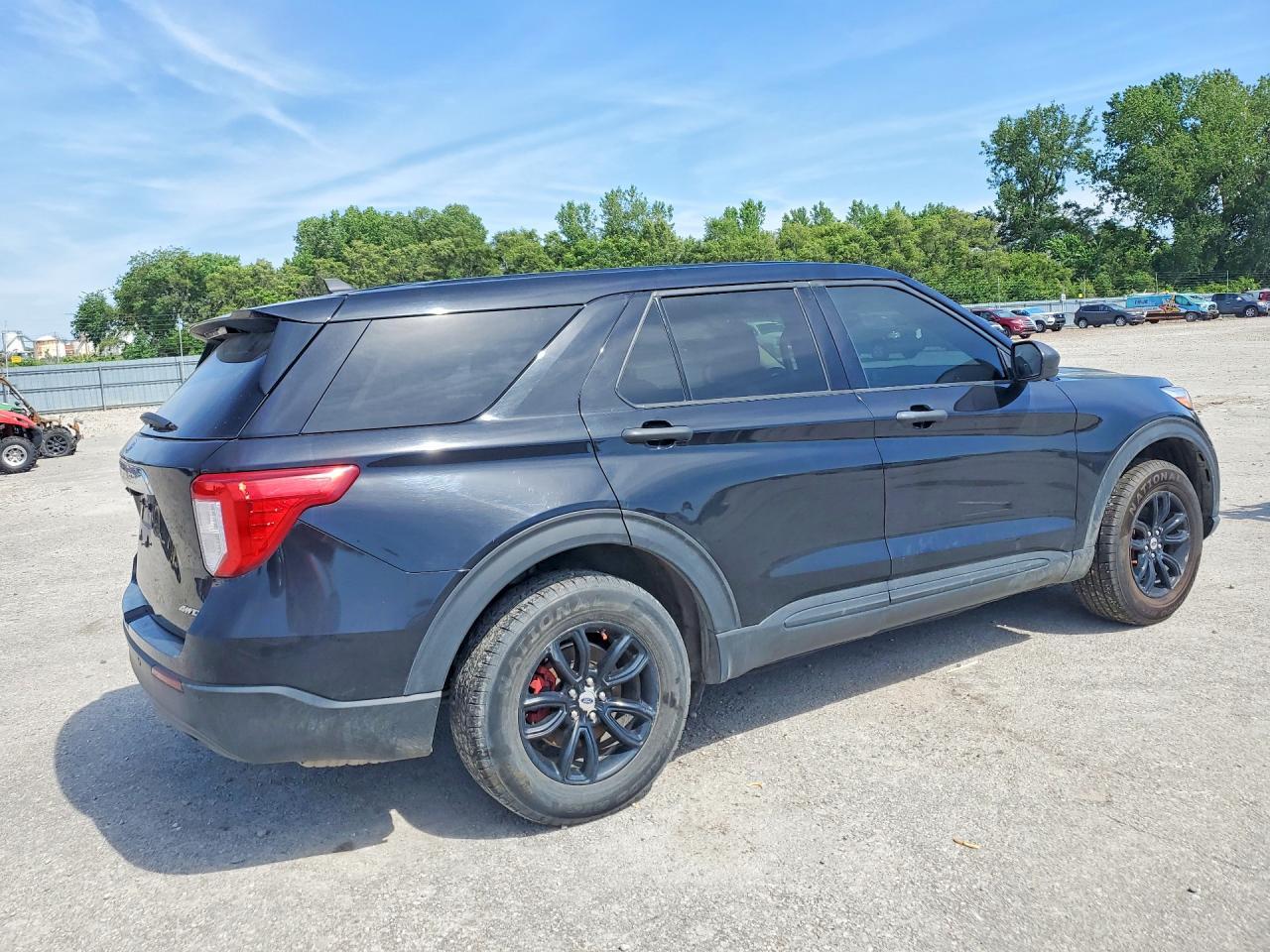 2021 Ford Explorer - Фото 3