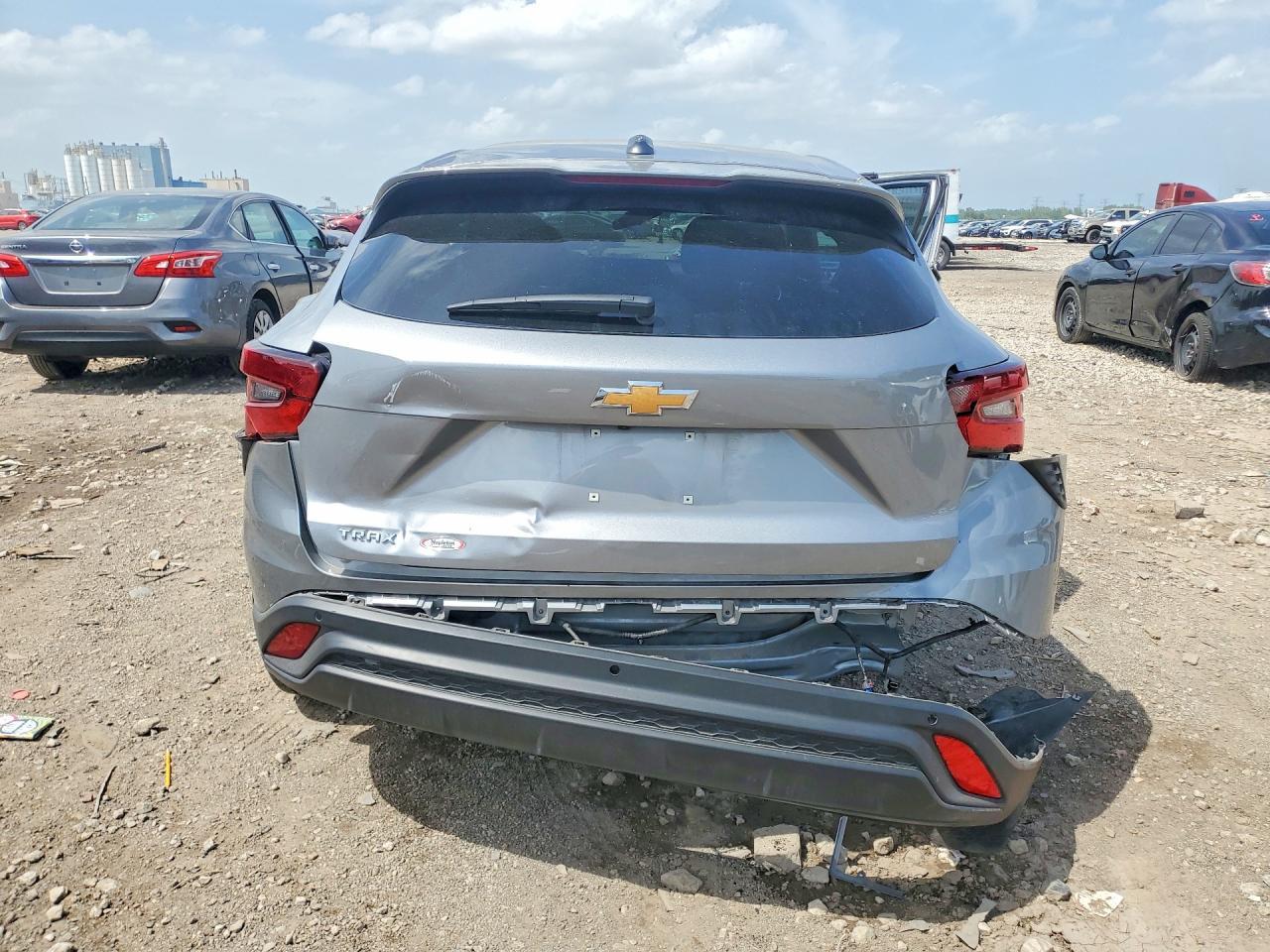 2026 Chevrolet Trax Ls - Image 6