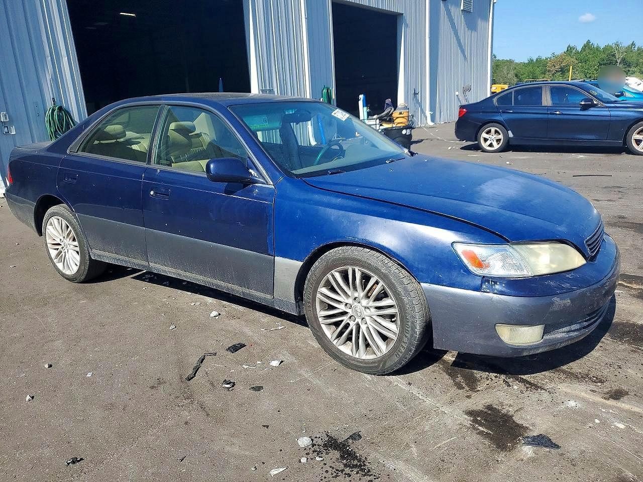 1998 Lexus Es 300 - Image 4