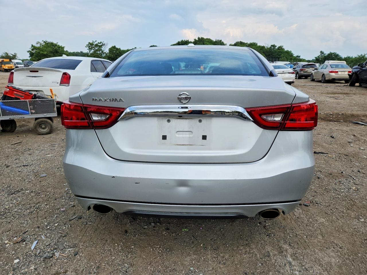 2016 Nissan Maxima 3.5 S - Image 6