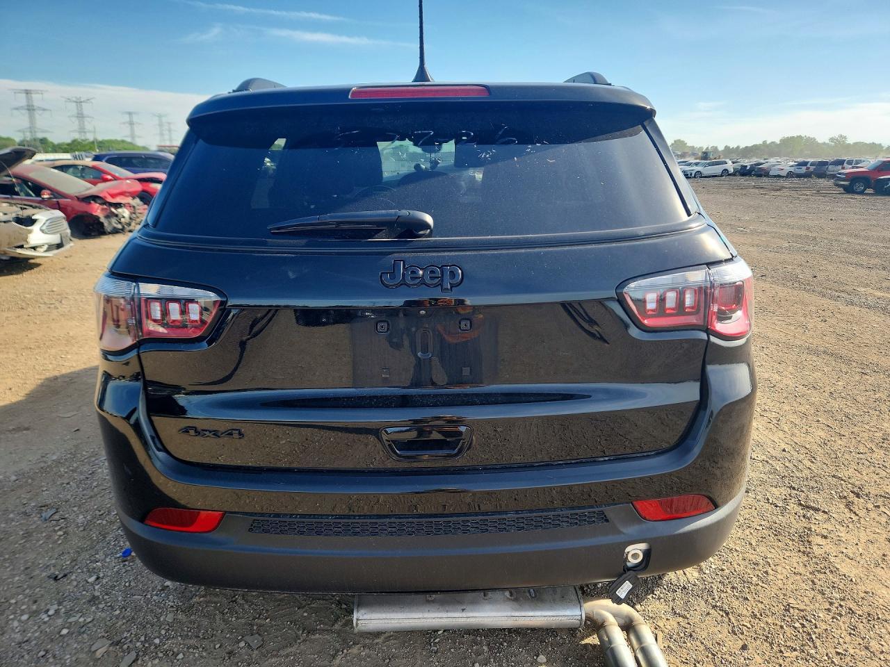 2022 Jeep Compass Latitude - Image 6