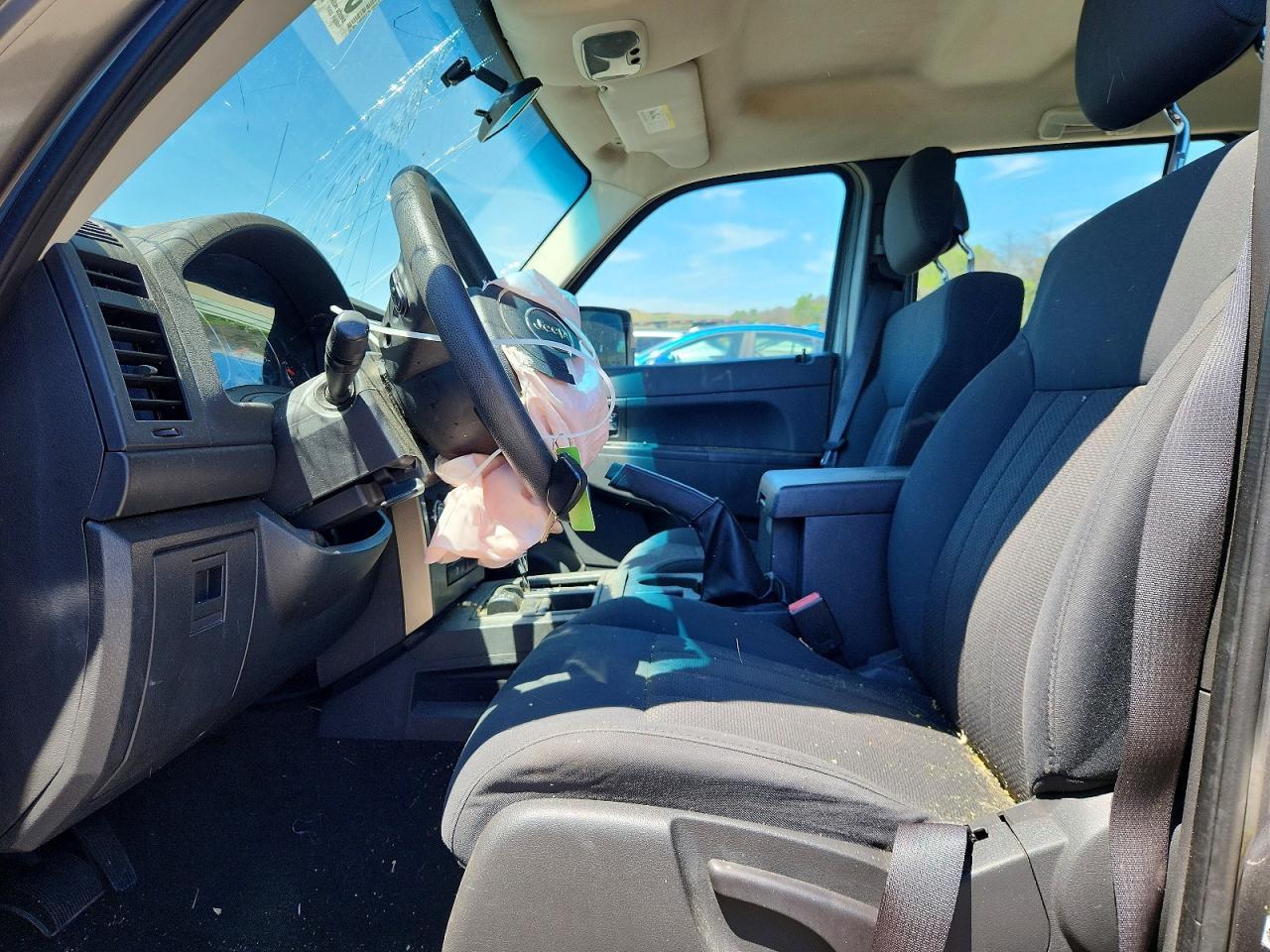 2012 Jeep Liberty Sport - Фото 7