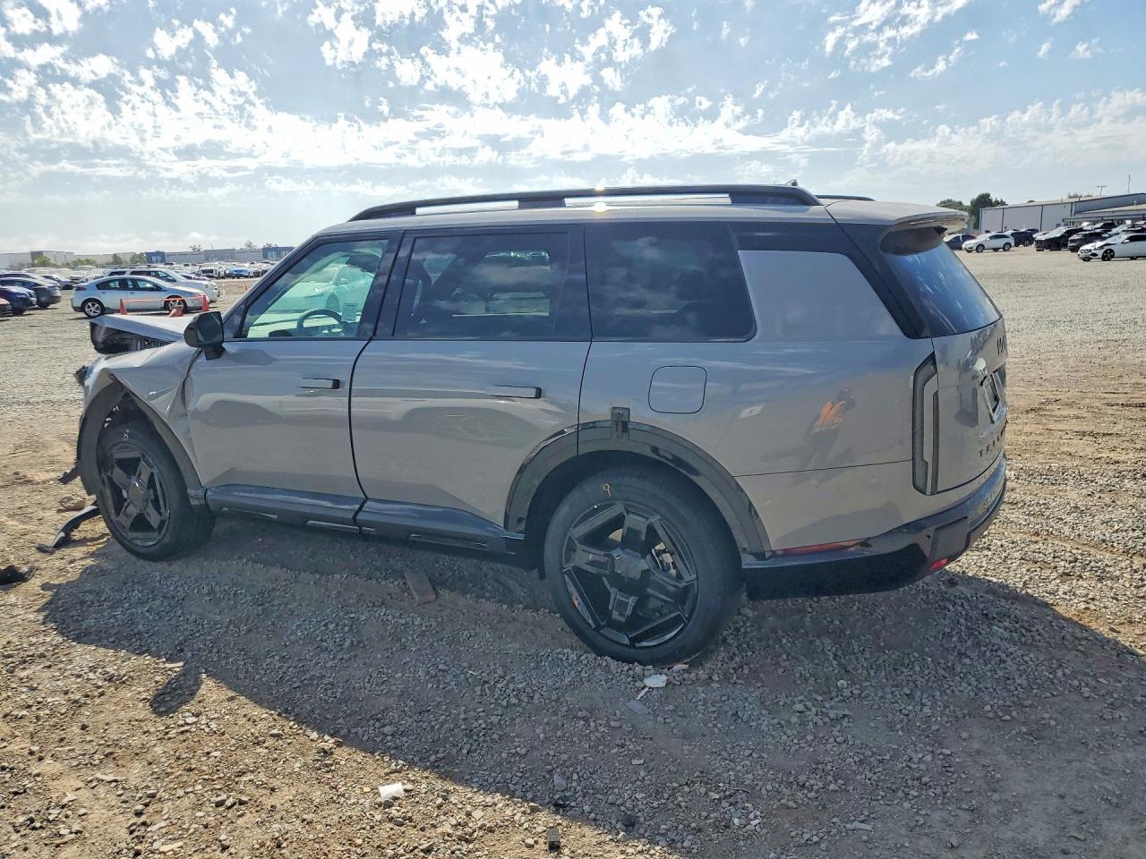 2027 Kia Telluride X-Line Ex - Image 2