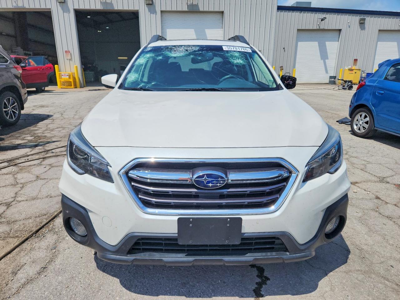 2018 Subaru Outback 2.5I Premium - Image 5