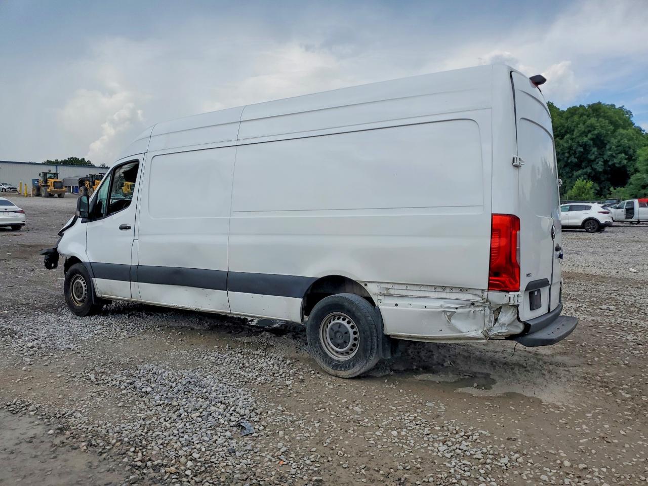 2021 Mercedes-Benz Sprinter 2500 - Image 2