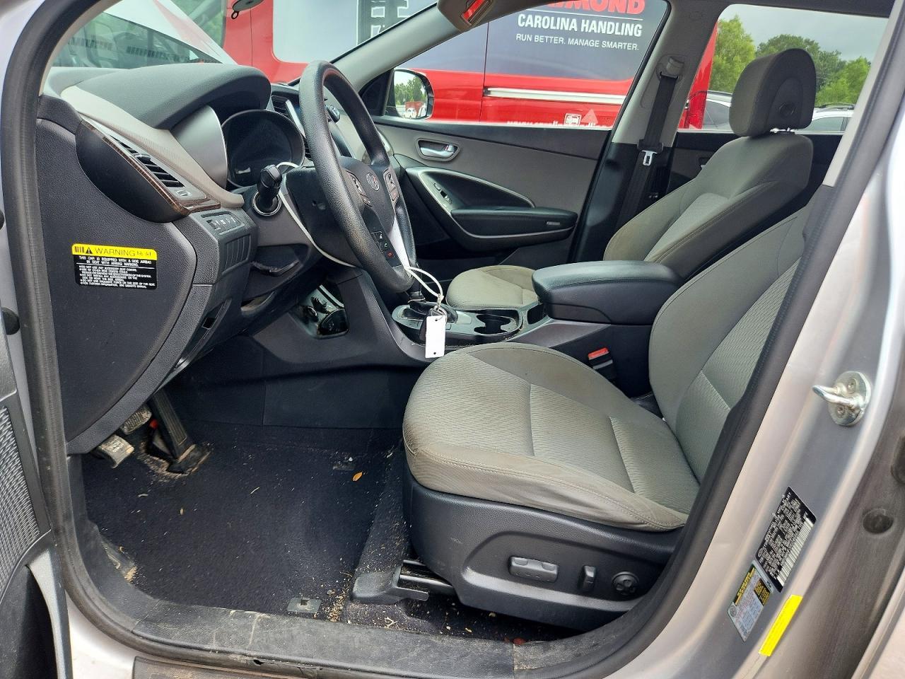 2017 Hyundai Santa Fe Se - Фото 7