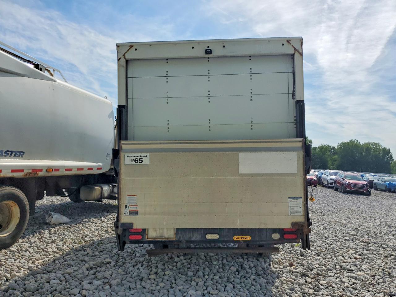 2020 Isuzu Npr Box Truck - Фото 6