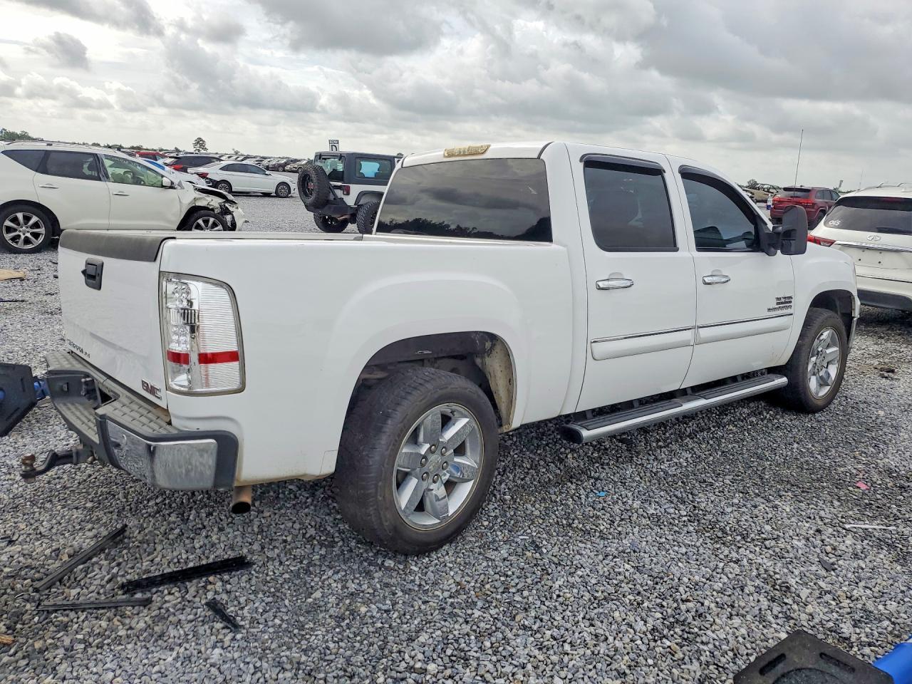 2013 GMC Sierra C1500 Sle - Image 3