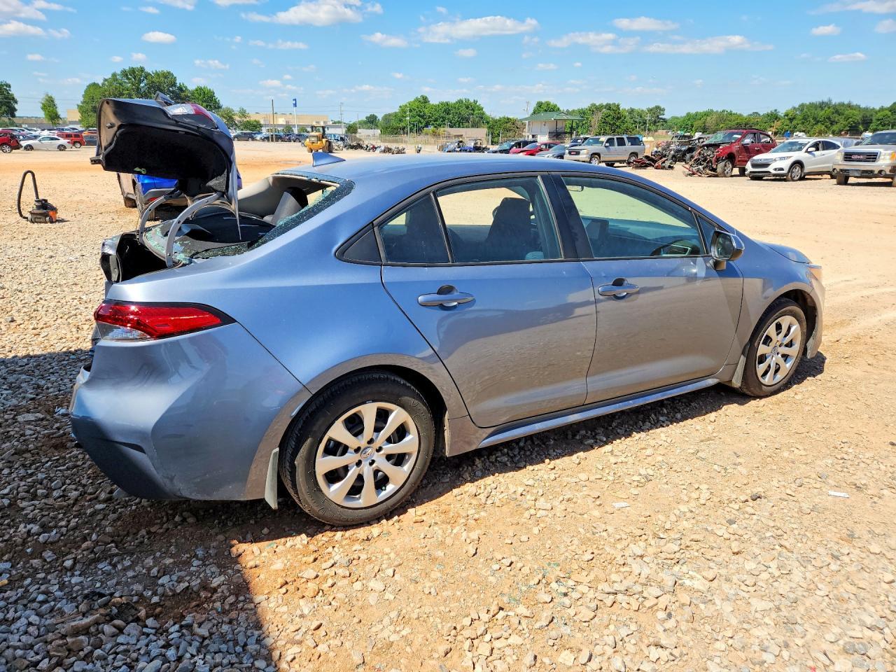 2026 Toyota Corolla Le - Image 3