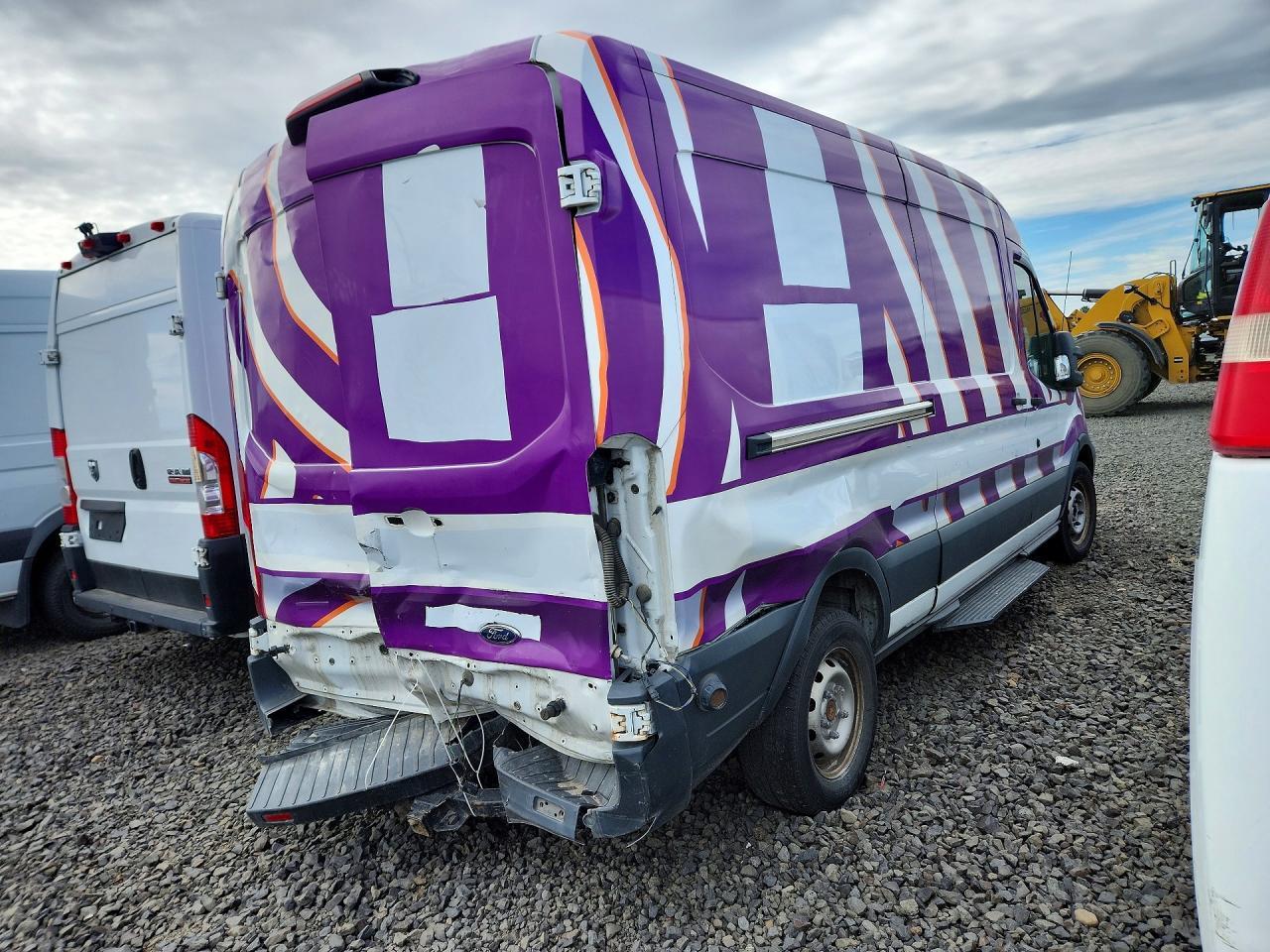 2018 Ford Transit T-250 - Фото 3