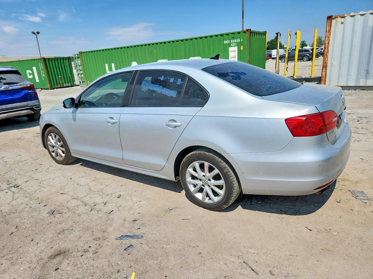 2011 Volkswagen Jetta Se - Image 2