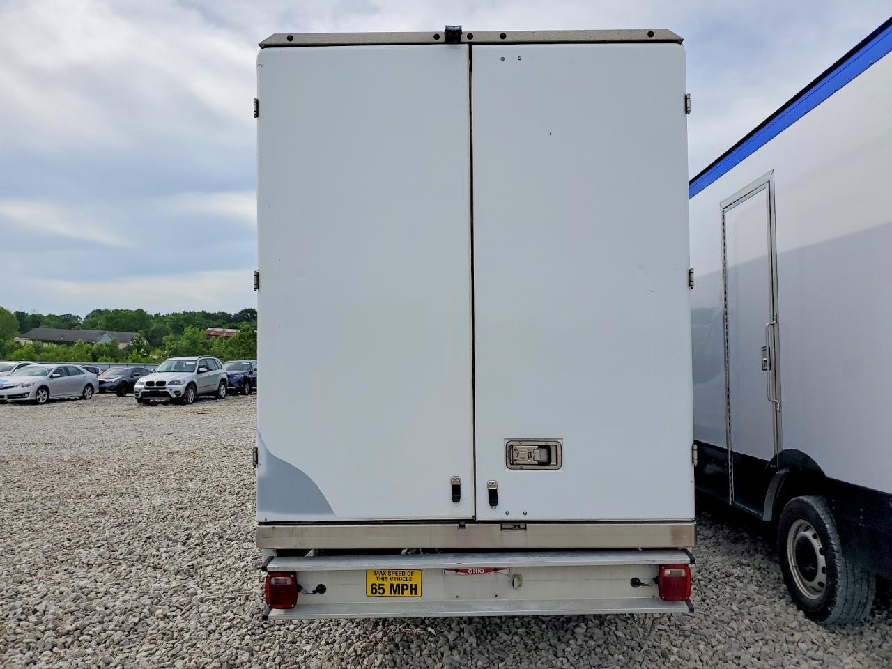 2020 Ford Transit Delivery Truck - Image 6