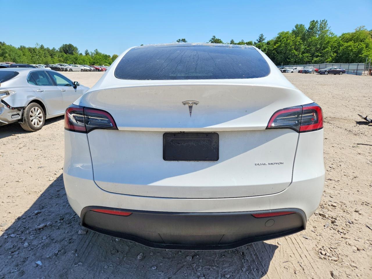 2023 Tesla Model Y - Image 6